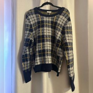 Women’s oversized sweater